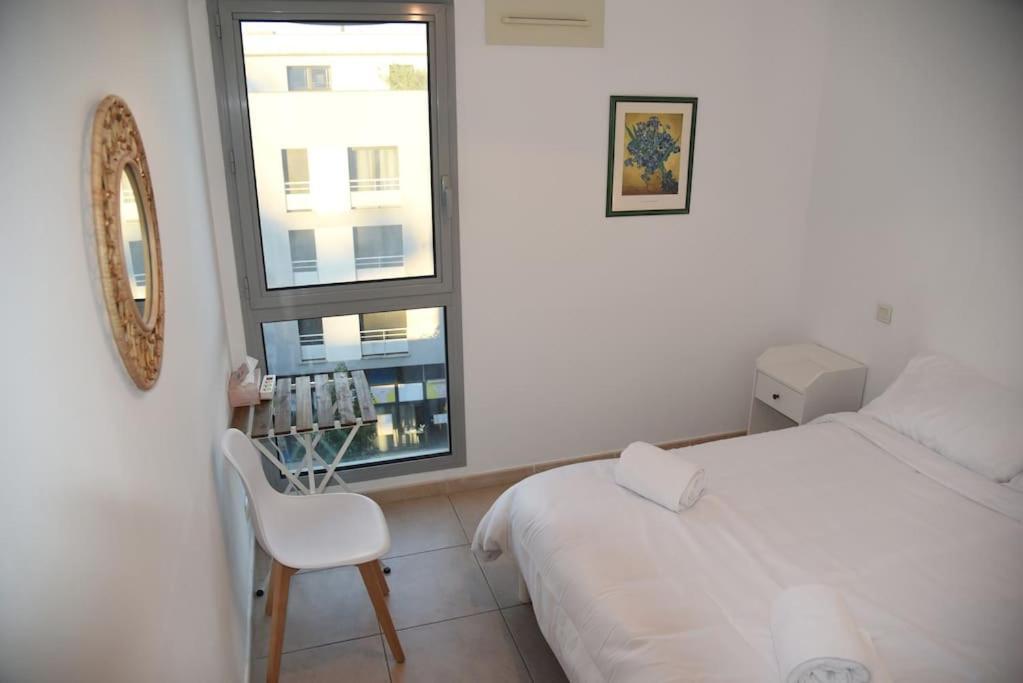 Proche Montpellier, T3, 2 Chambres, Parking, Tram Castelnau-le-Lez Esterno foto
